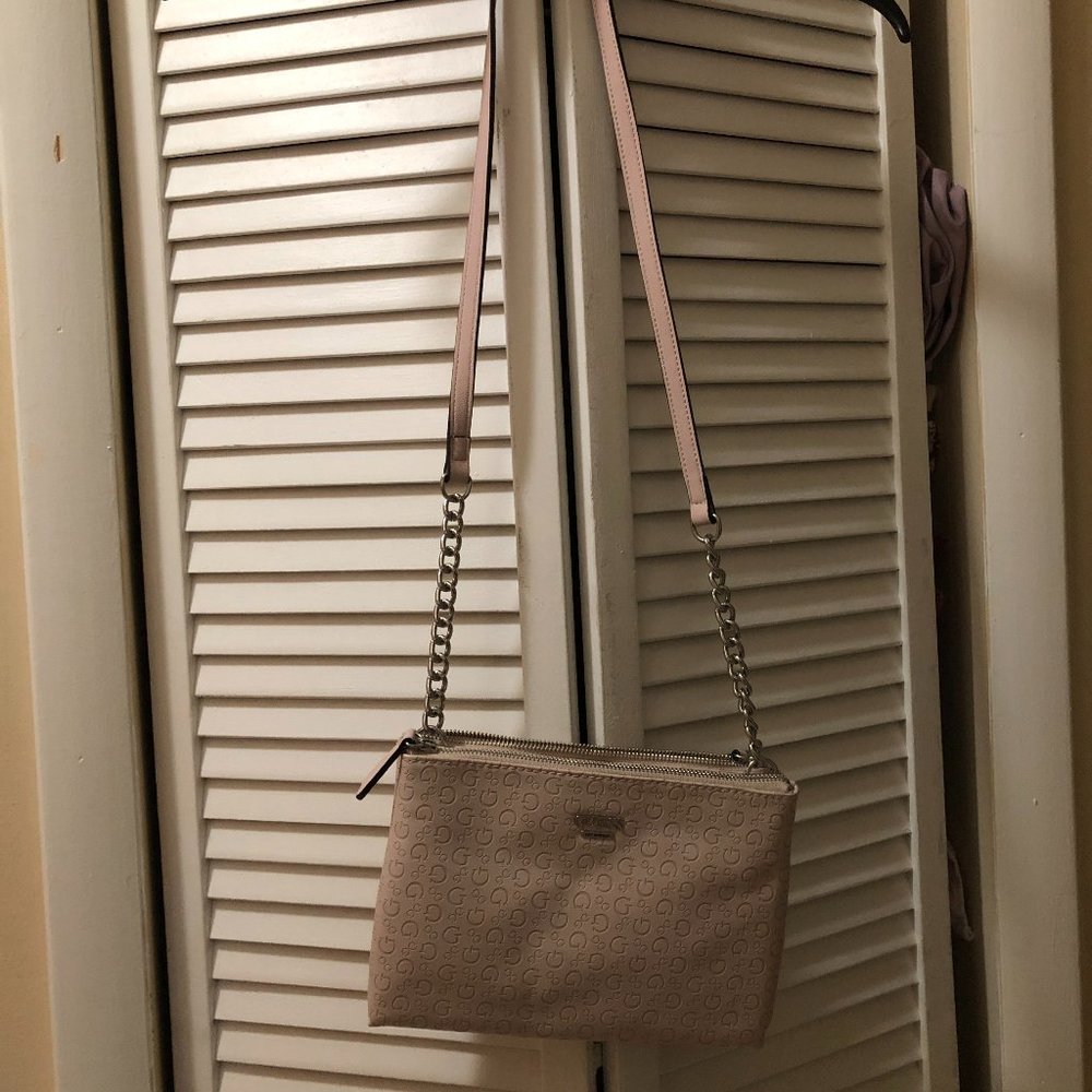 Guess Los Angeles Tan Quilted Silver  Chain Strap Crossbody Bag Purse